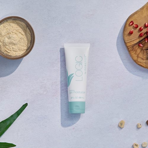 forever-logic-soothing-gel-moisturizer-3