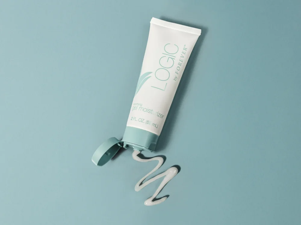 forever-logic-soothing-gel-moisturizer-feuchtigkeitspflege