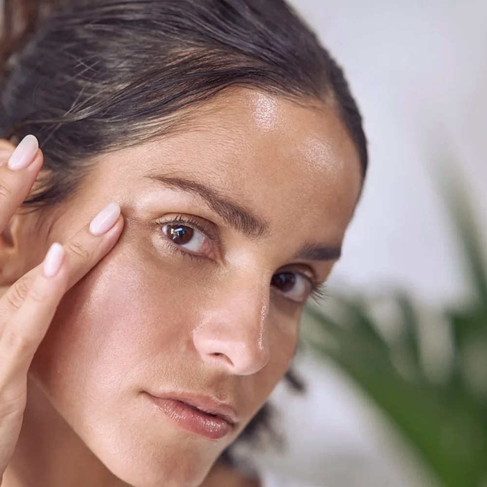 forever-vitamin-c-brightening-facial-milk